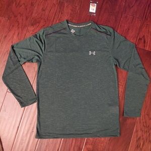 Men's Under Armour long sleeve t-shirt